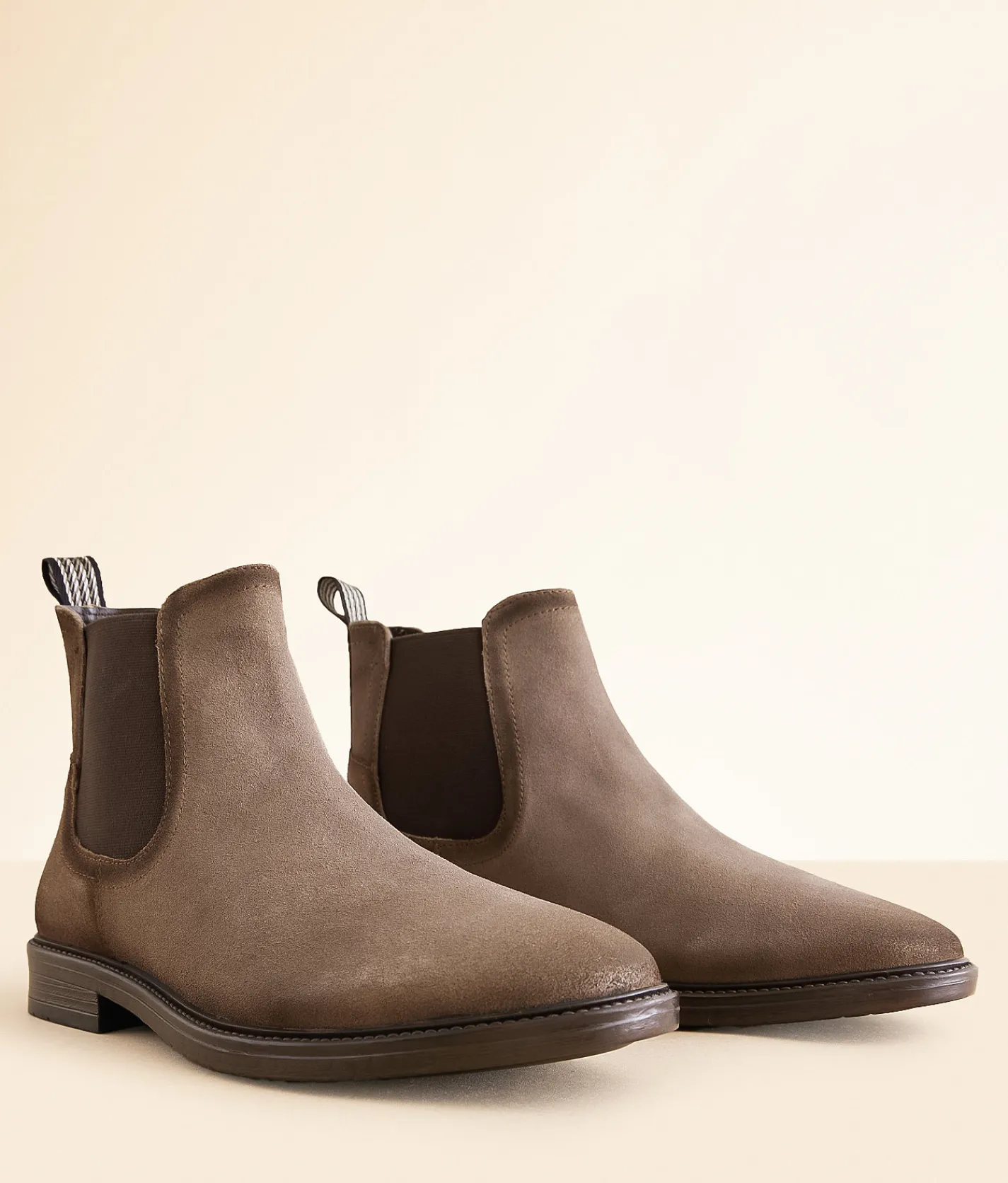 Roan by Bed Stu Jardeen Leather Chelsea Boot Taupe MPD Clearance