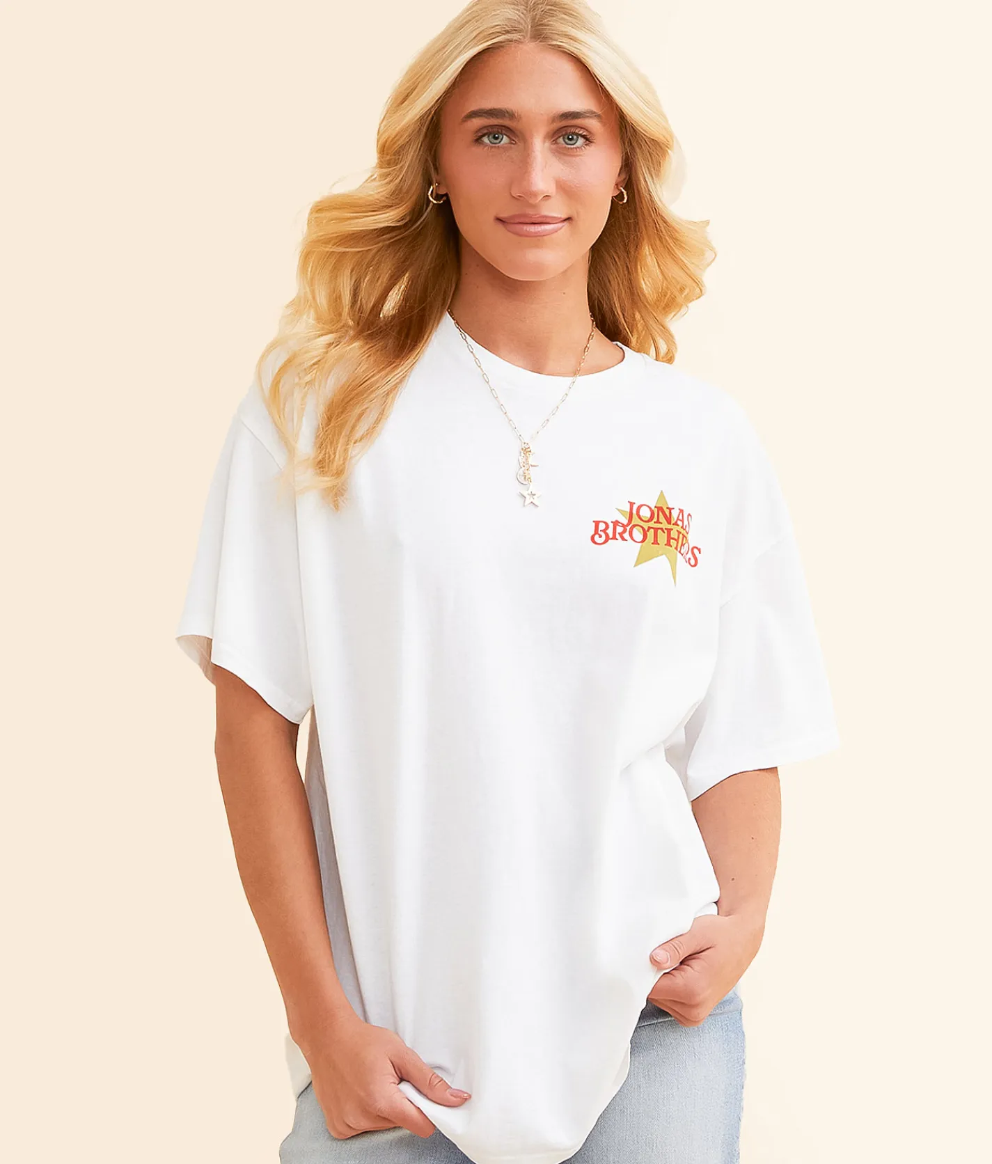 Merch Traffic Jonas Brothers Oversized Band T-Shirt White Discount
