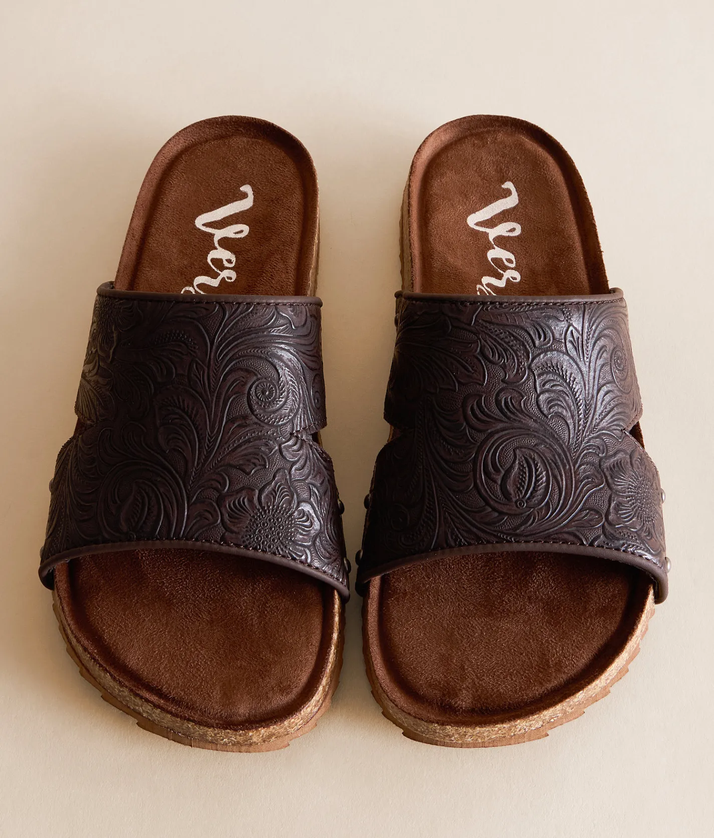 Very G Jordyn Tooled Sandal Chocolate