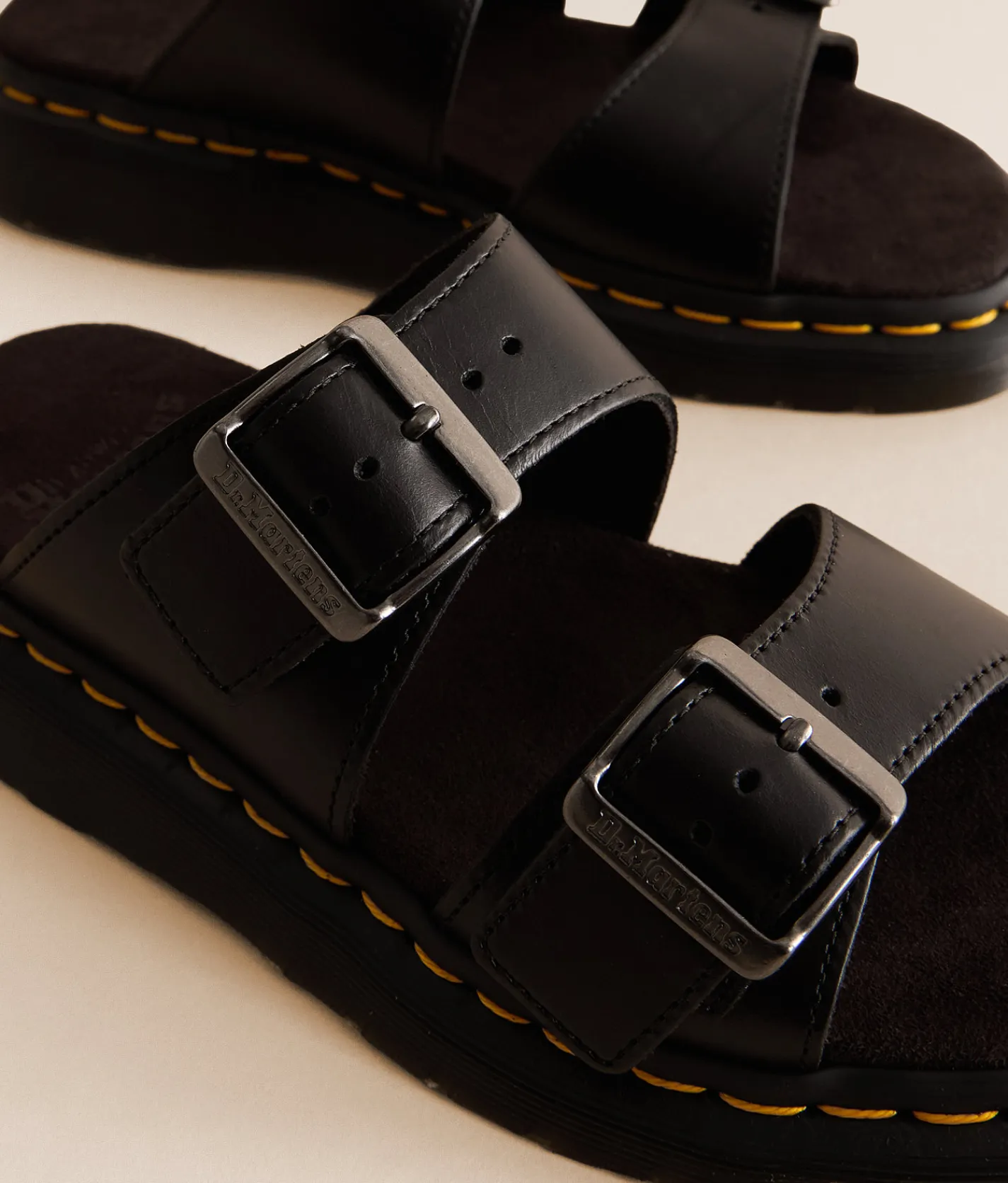 Dr. Martens Josef Analine Leather Sandal Black Hot