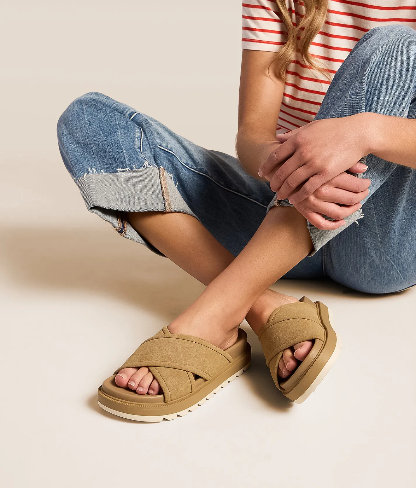 Shoes | Mia Katalin al Sand