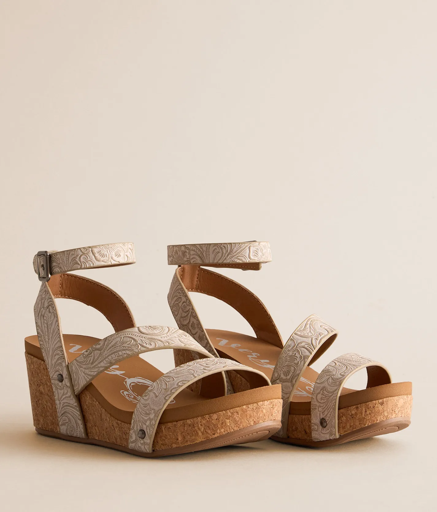 Very G Kiara Wedge Sandal Light Grey Best