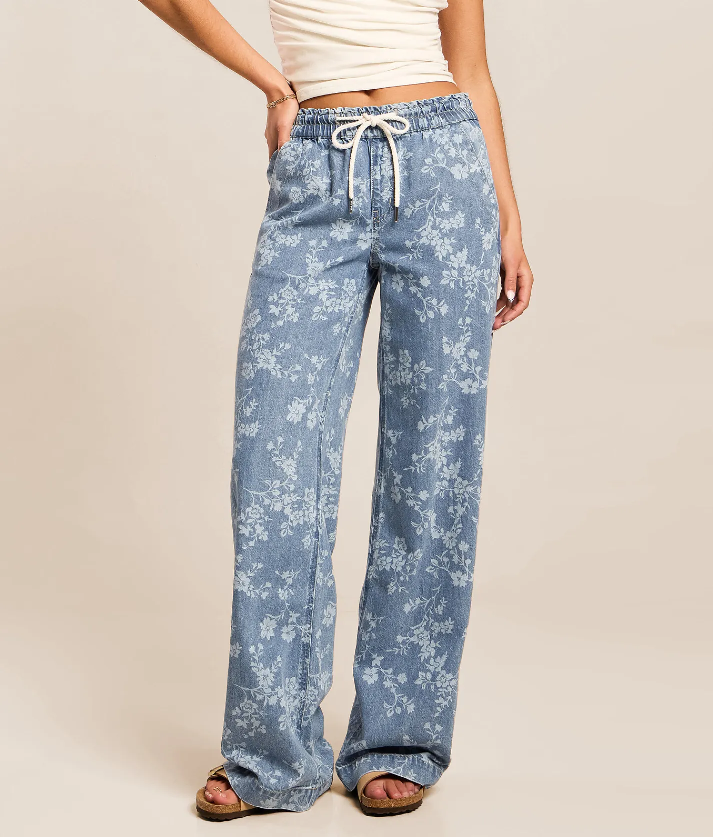 Jeans|Bottoms | VERVET by Flying Monkey Kris Baggy Wide Leg Floral Jean Vintage Floral