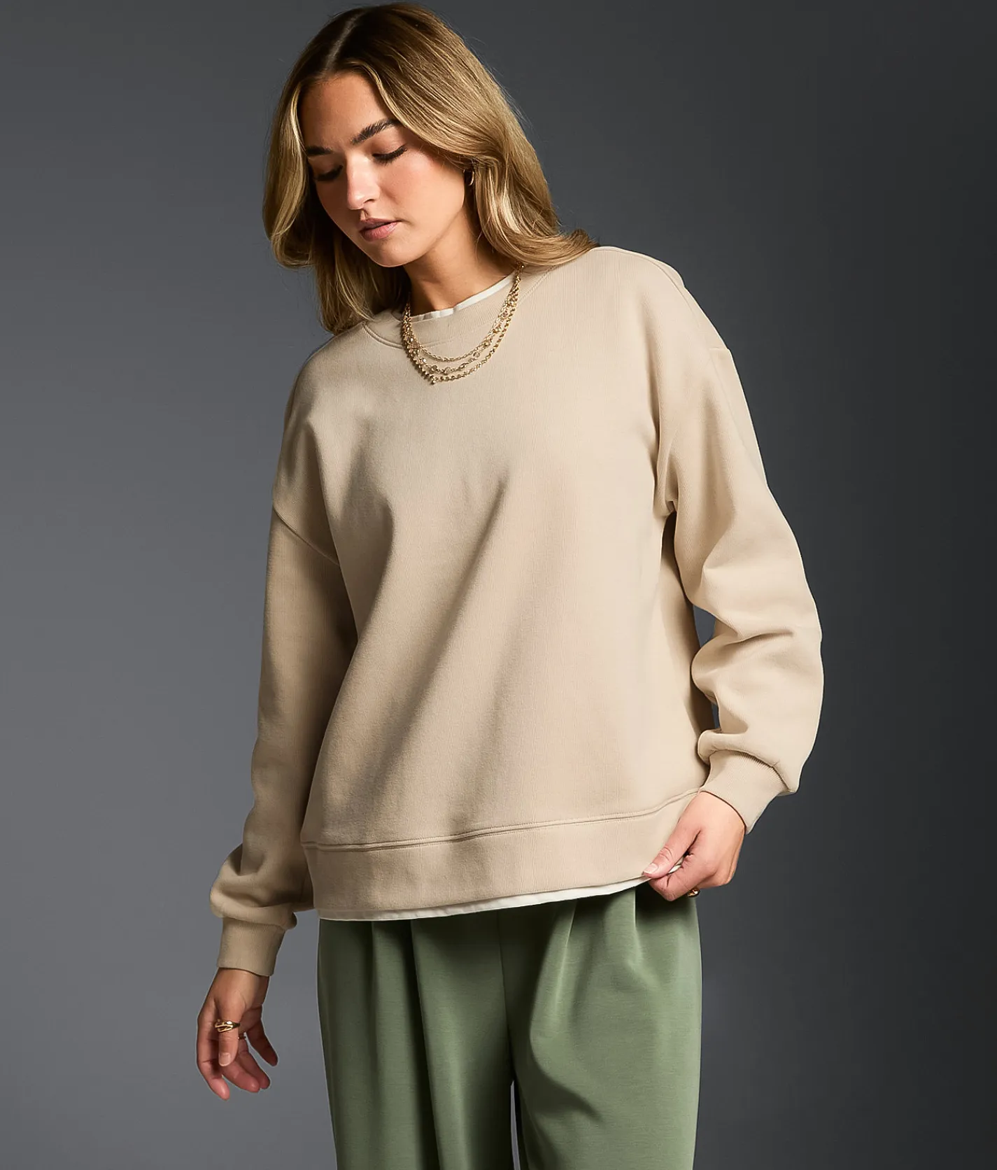 Tops | Buckle Black Layered Pullover Clay