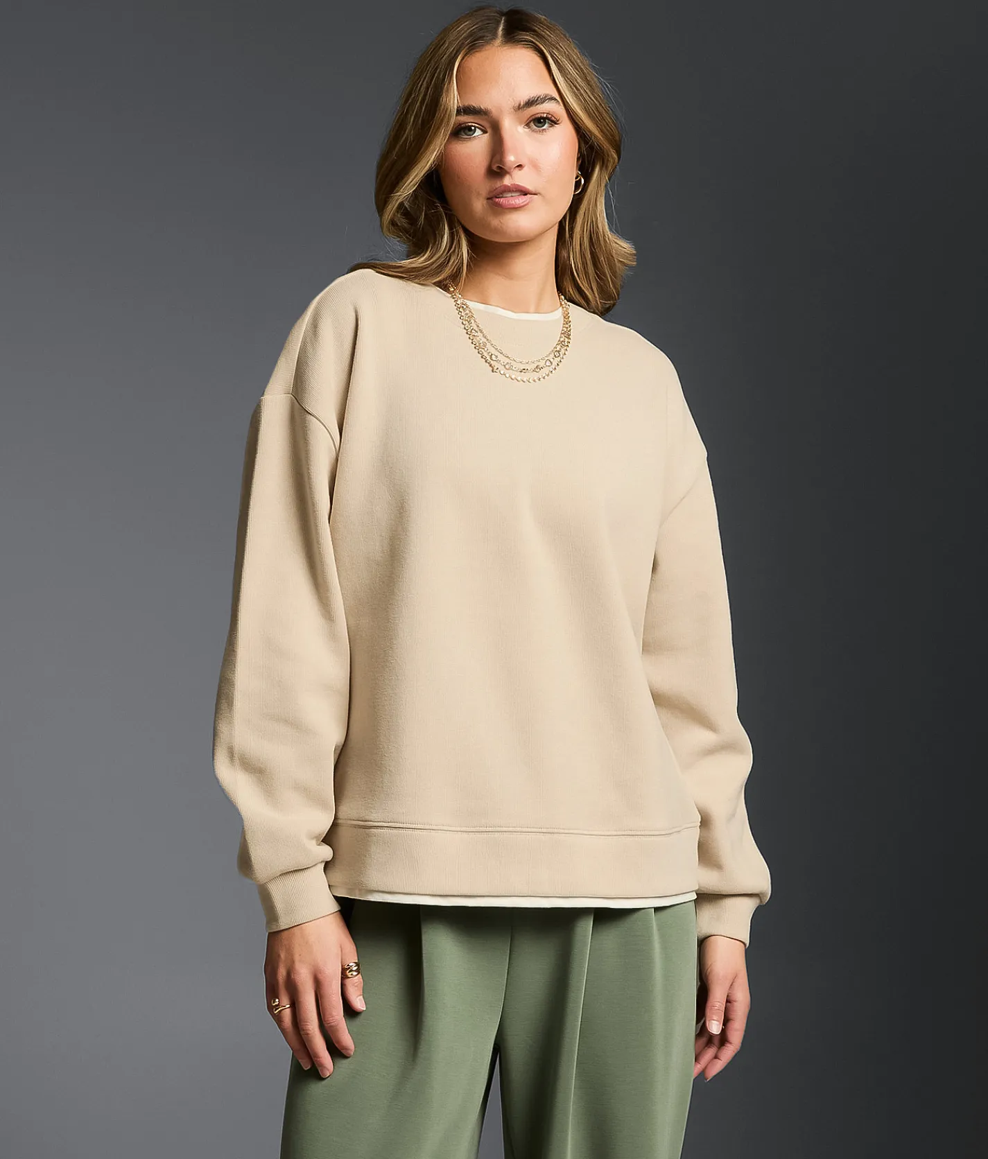 Tops | Buckle Black Layered Pullover Clay