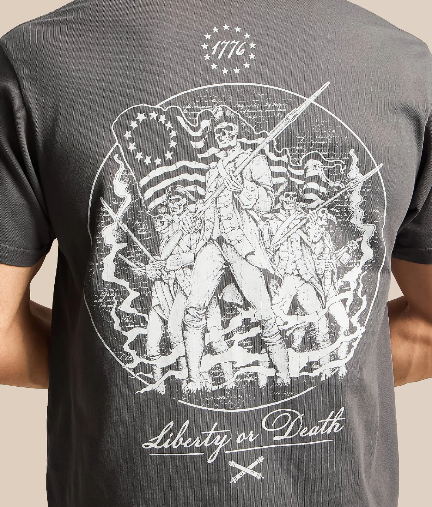 Tops|Graphic T-Shirts | Howitzer Liberty T-Shirt Turbulence