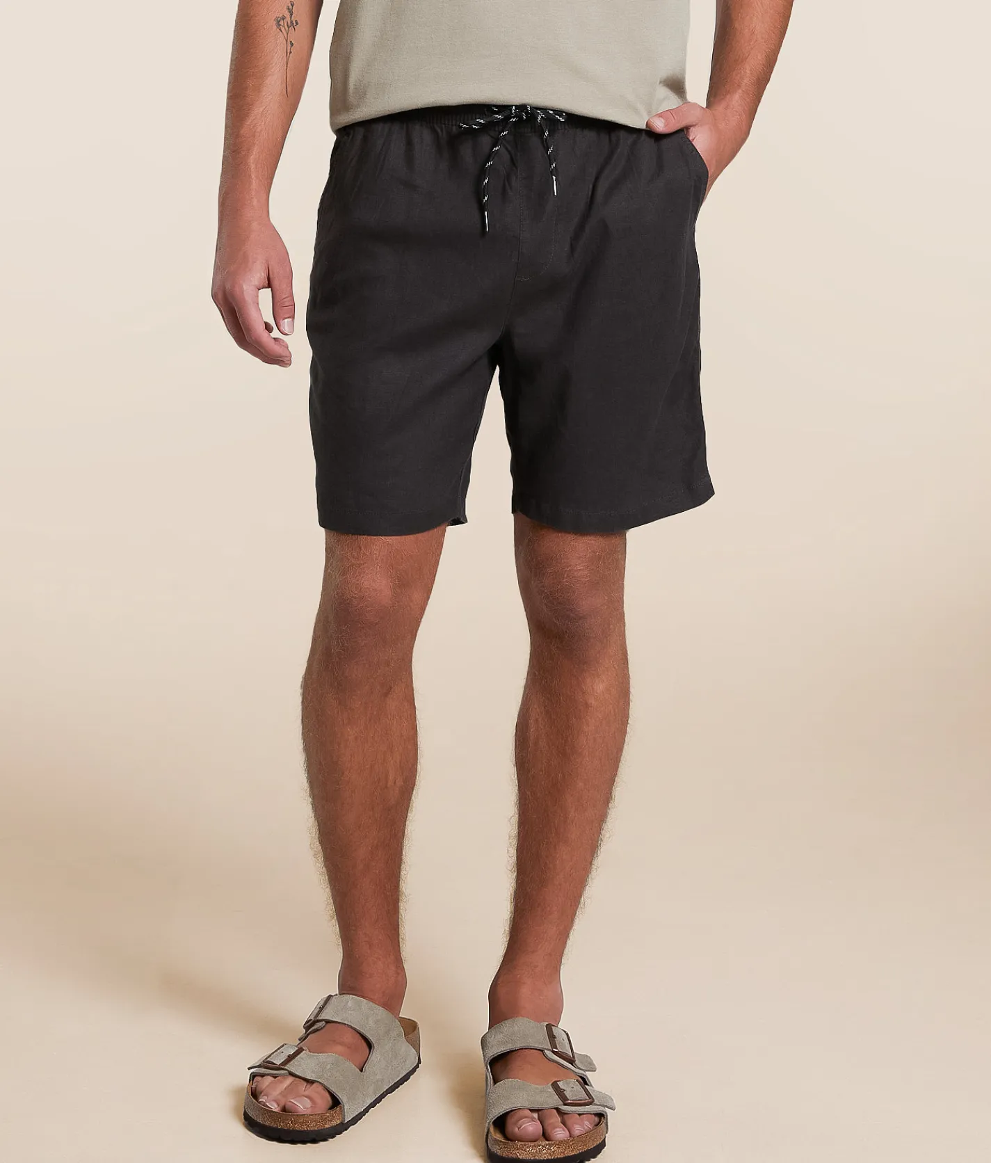Bottoms | Departwest Linen Blend Stretch Short Raven