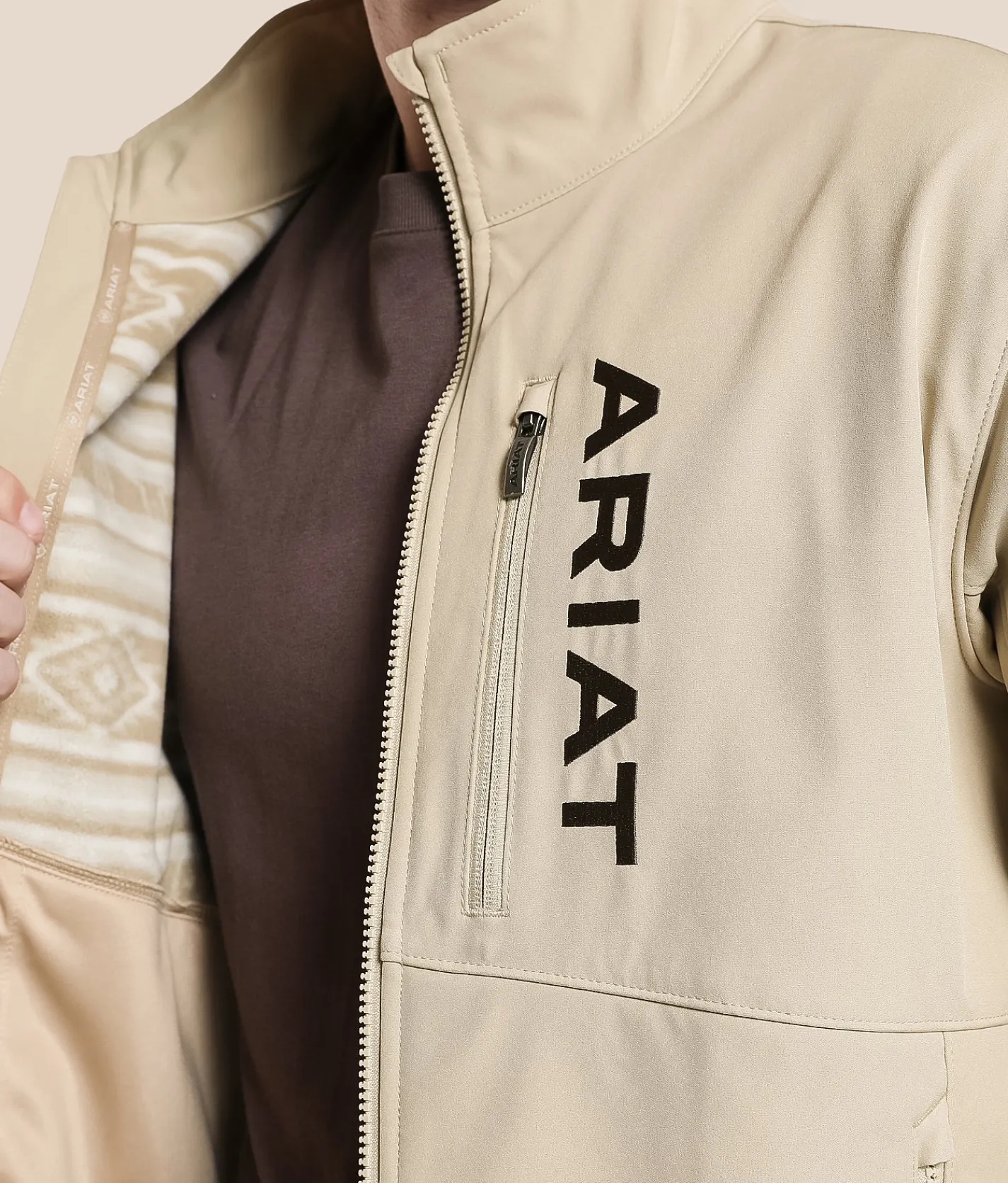 Tops|Coats & Jackets | Ariat Logan Softshell Jacket White Pepper