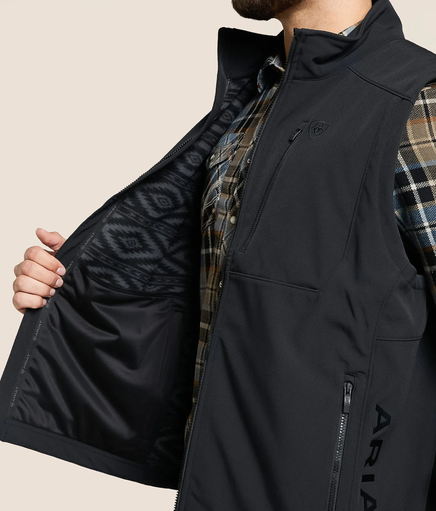 Tops|Coats & Jackets | Ariat Logo 2.0 Patriot Softshell Vest Black