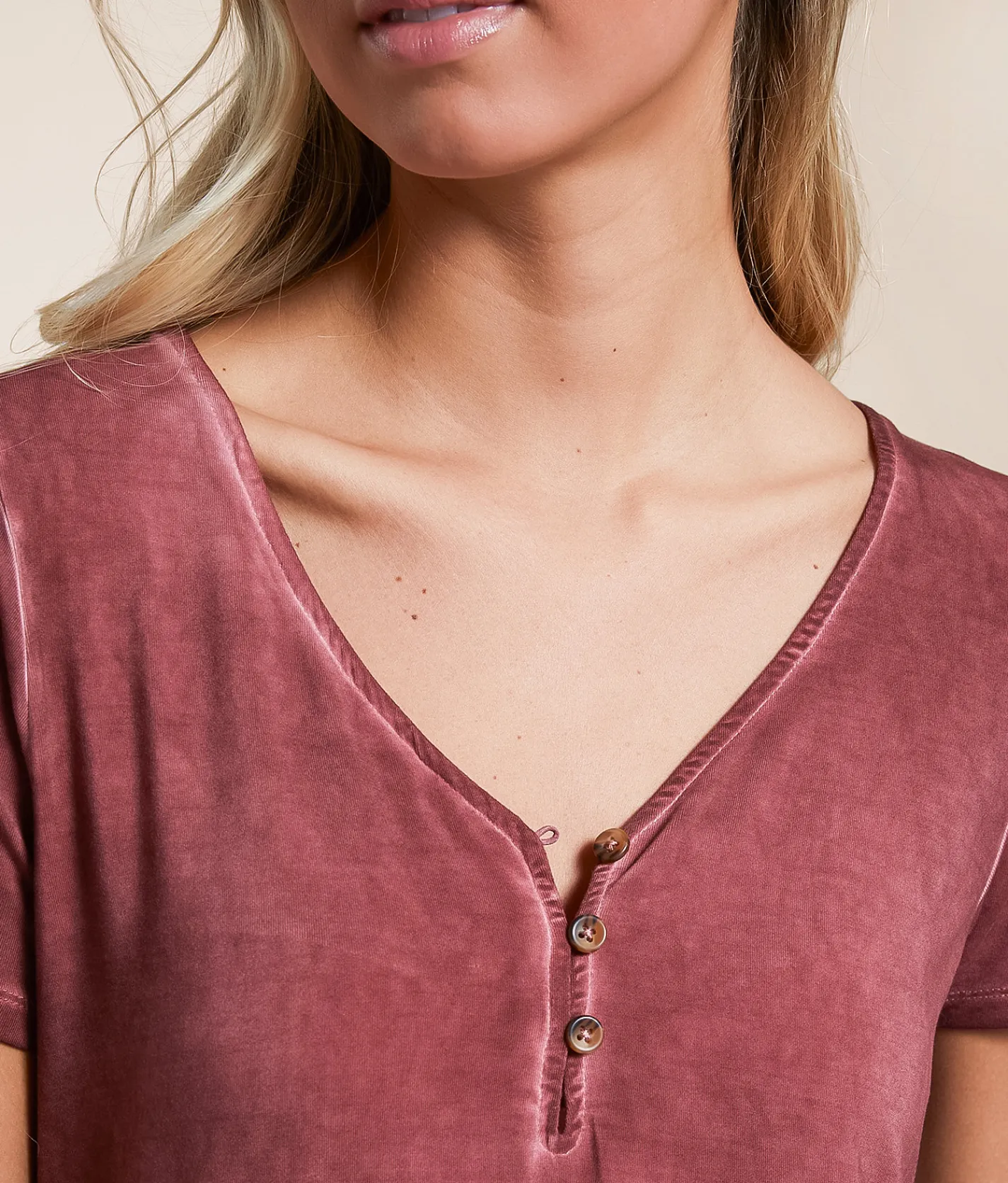 Tops | White Crow Lou Henley Laurel Wreath