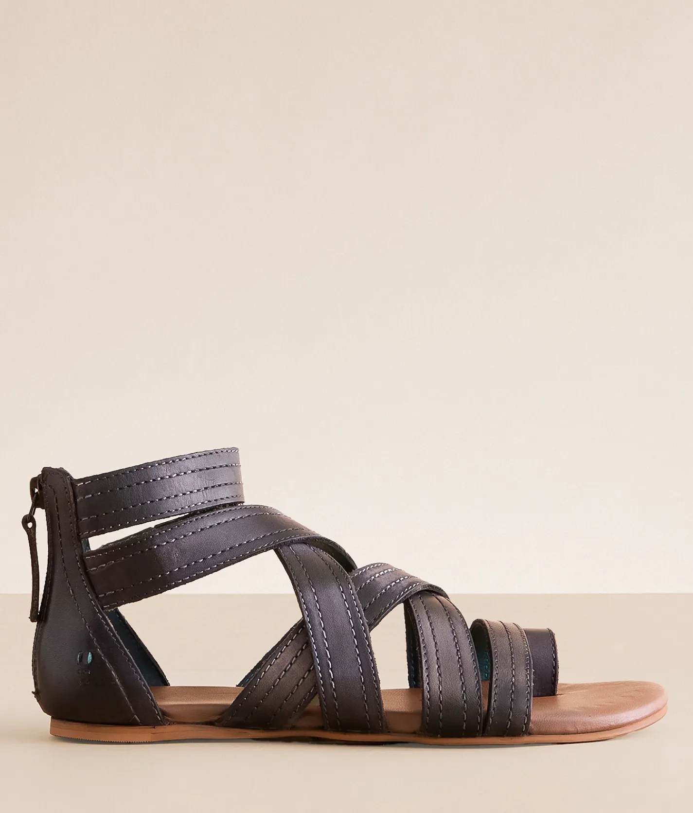 Roan by Bed Stu Majesty Leather Sandal Black HDTML