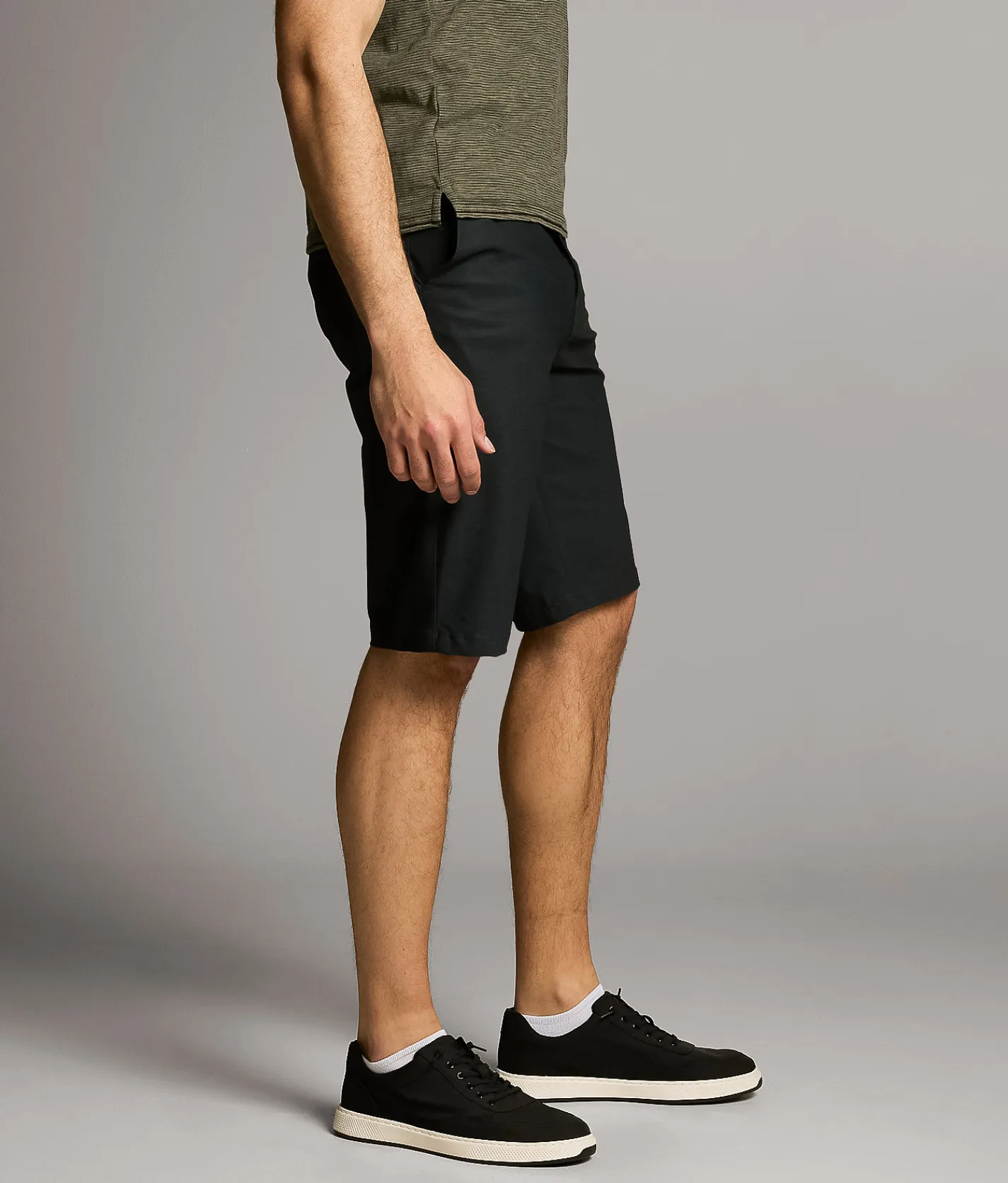 BKE Marled Standard Hybrid Short Black Outlet