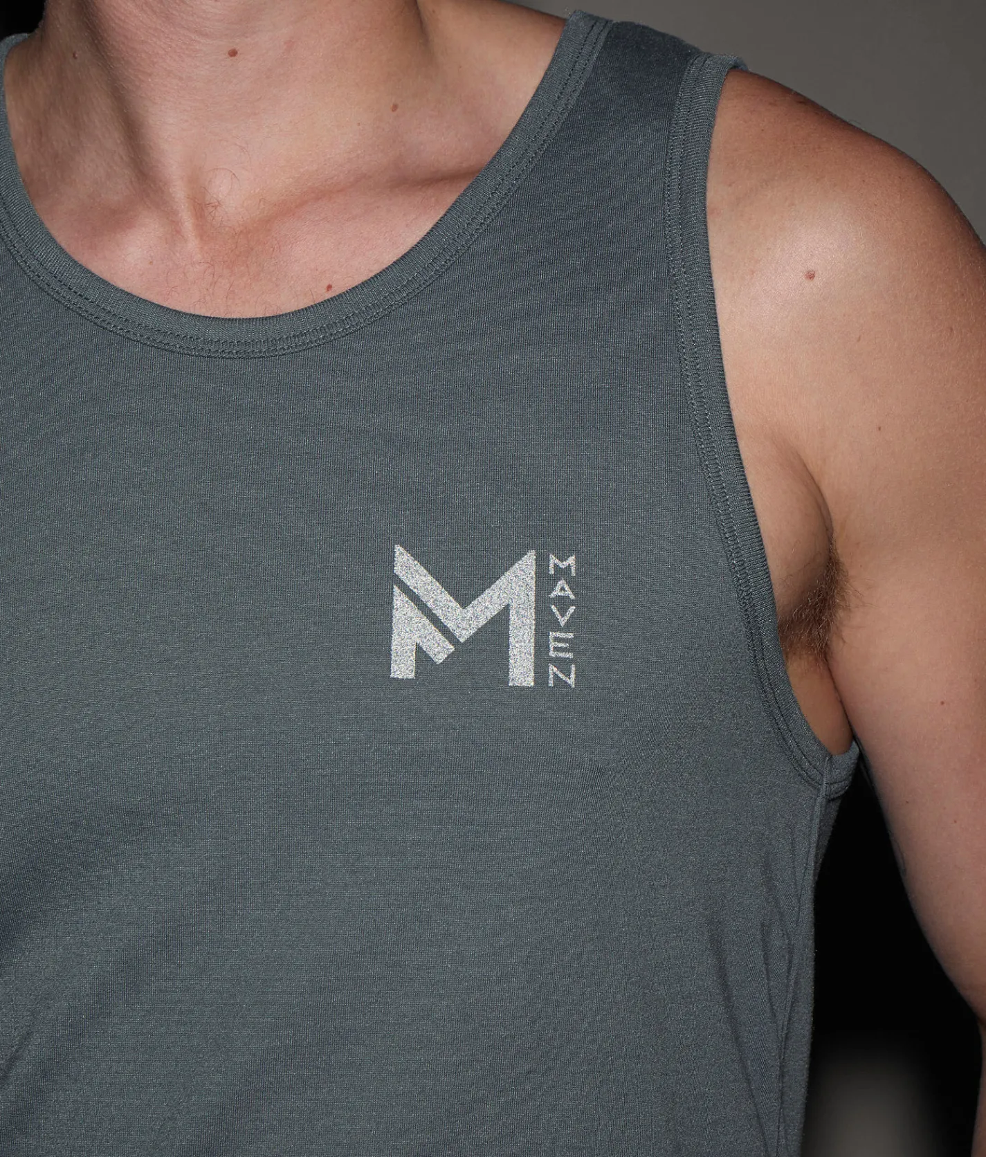 Maven Co-op Sand II Tank Top Storm Hot