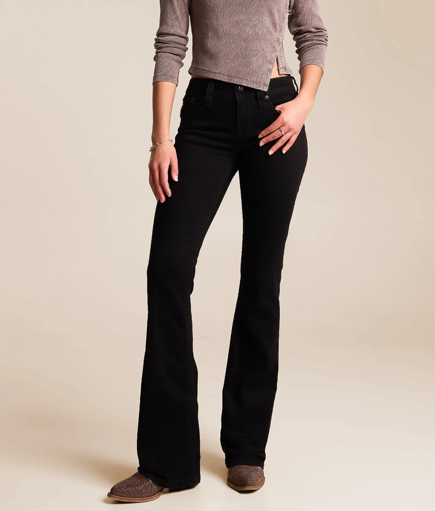 Miss Me Mid-Rise Boot Stretch Jean B01