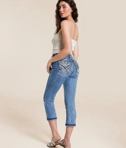 Jeans|Bottoms | Miss Me Mid-Rise Cuffed Stretch Capri Jean M874