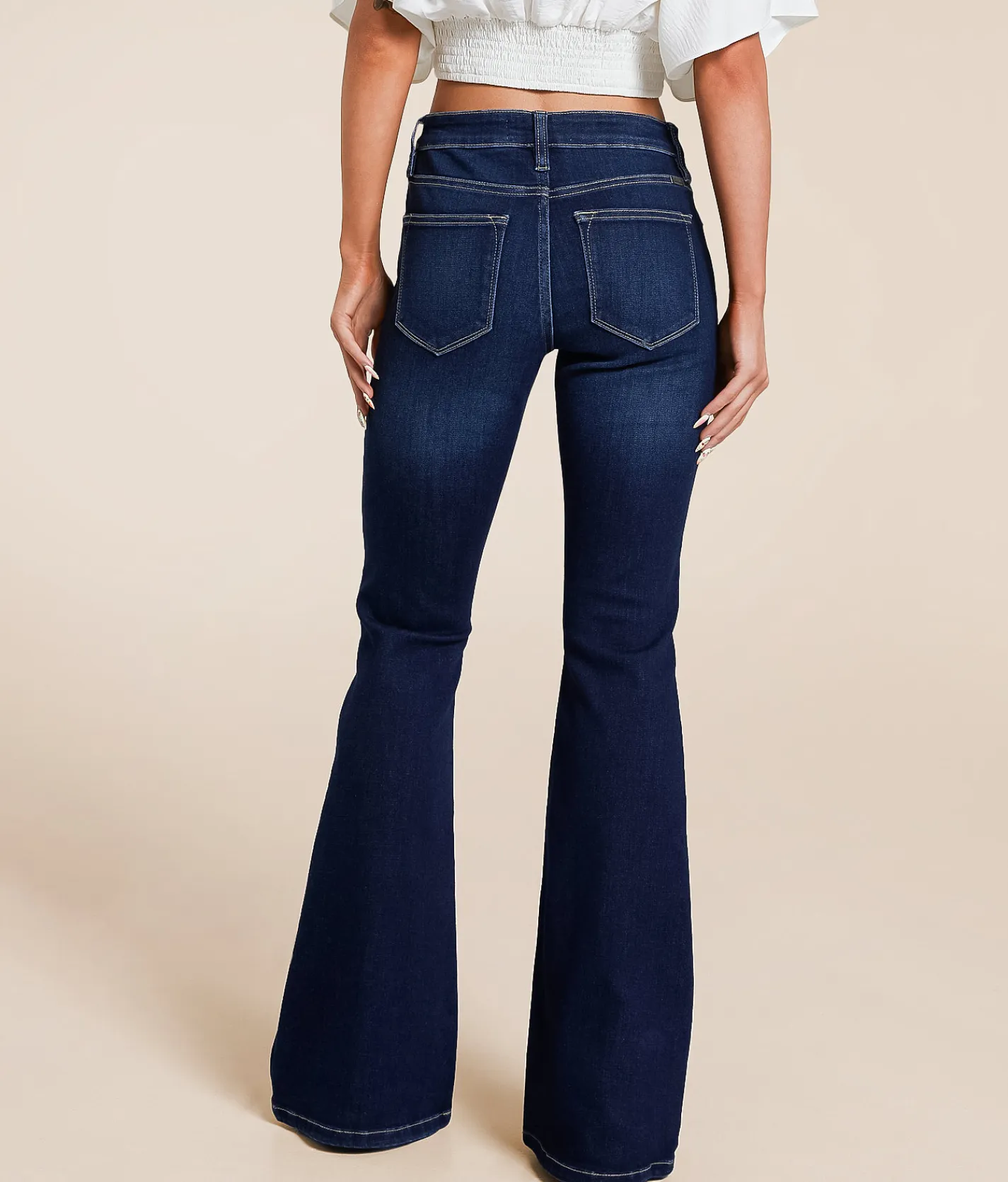 KanCan Mid-Rise Flare Stretch Jean Capri