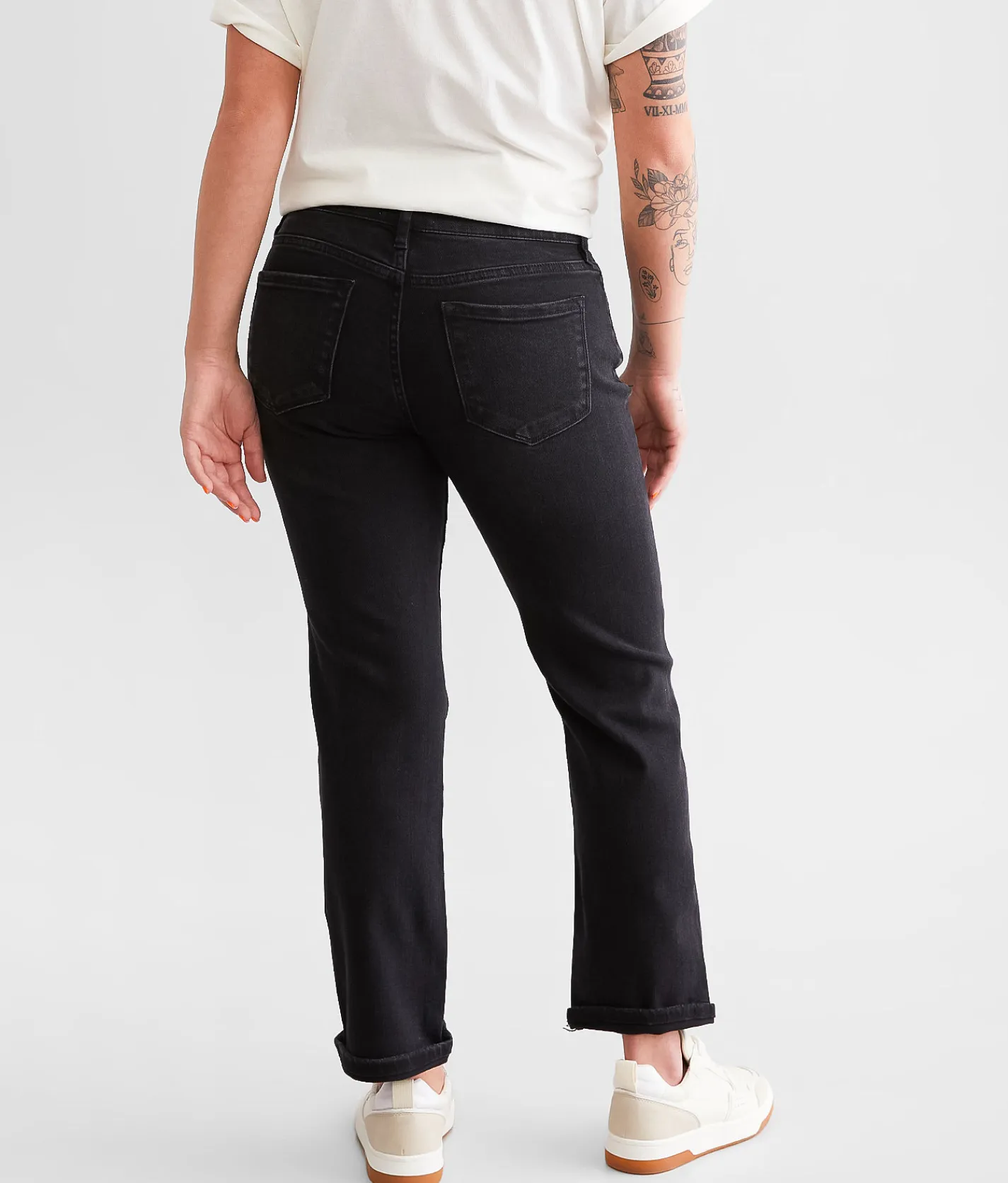 KanCan Signature Mid-Rise Relaxed Stretch Jean Washed Black Hot