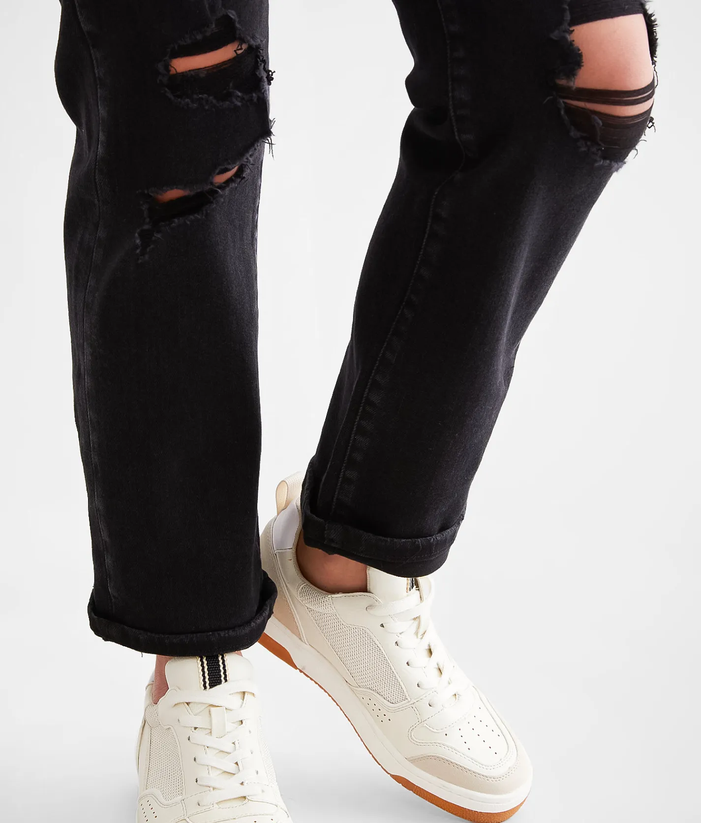 KanCan Signature Mid-Rise Relaxed Stretch Jean Washed Black Hot