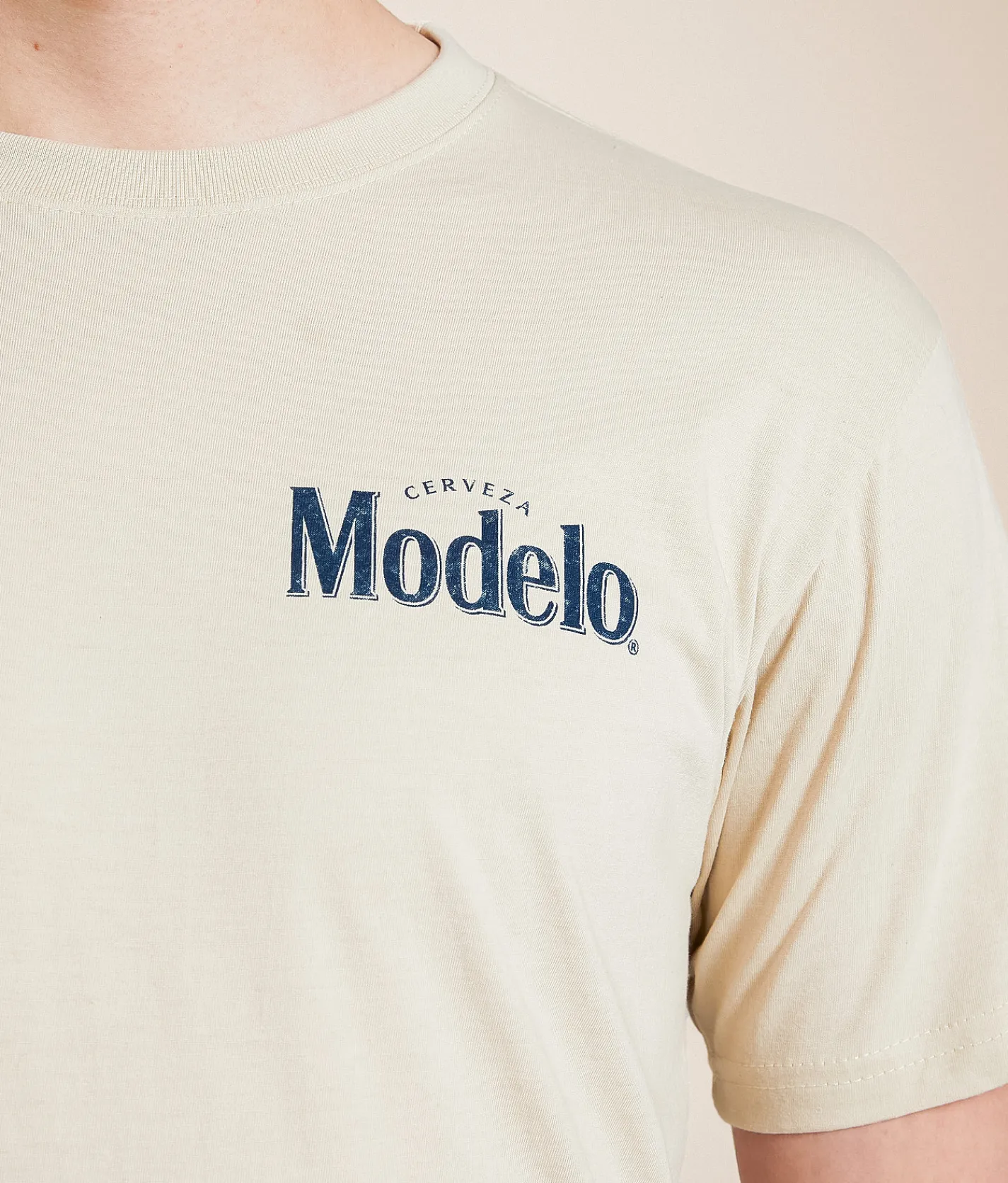 Graphic T-Shirts | Changes Modelo Muertos T-Shirt Natural