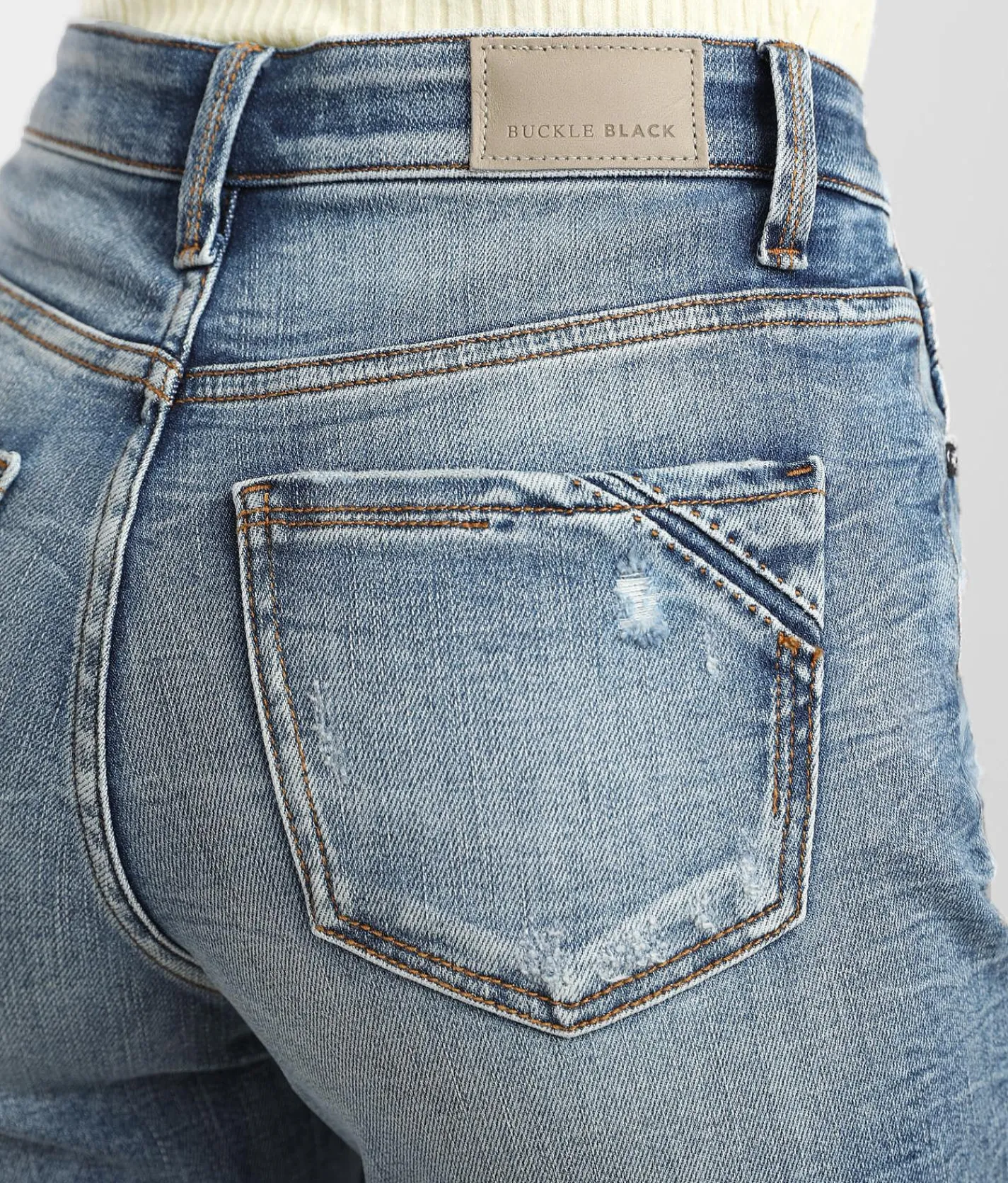 Jeans|Bottoms | Buckle Black Mom Jean Nantucket 3