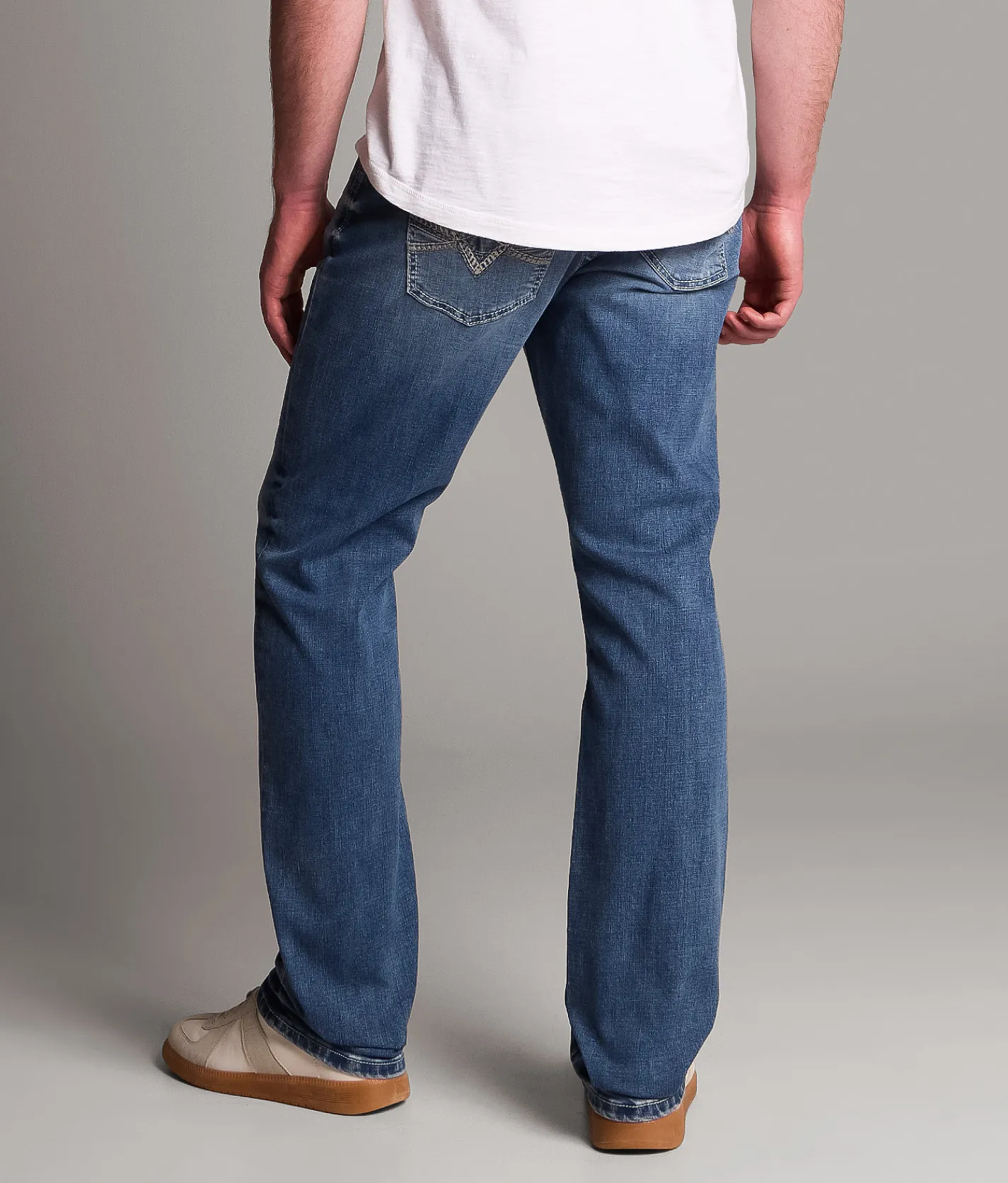 BKE Nolan Straight Stretch Jean Hollow Sale