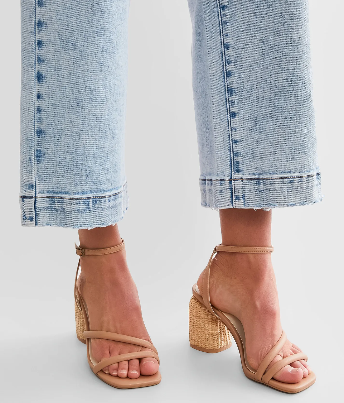 HIDDEN Nori Cropped Wide Leg Jean Light Clearance