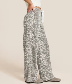 Jeans|Bottoms | HIDDEN Nori Wide Leg Stretch Jean Leopard