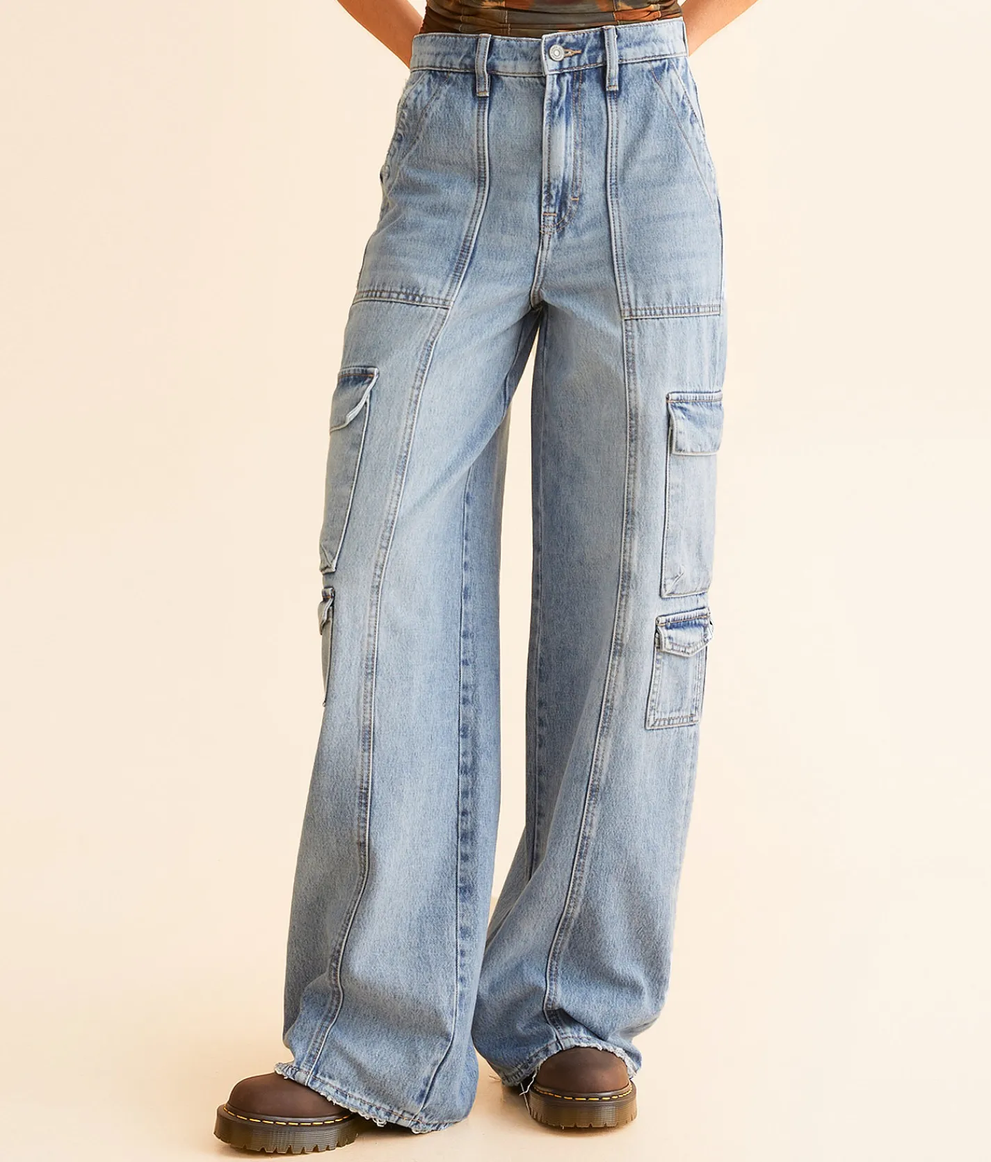 HIDDEN Nori Wide Leg Cargo Jean Light