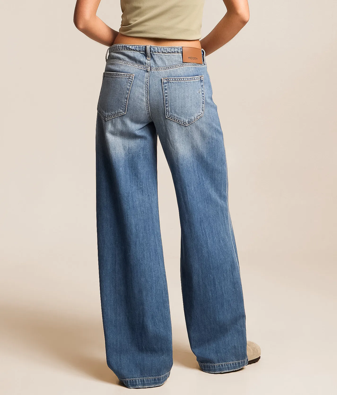 HIDDEN Nori Wide Leg Jean Seal Rocks Clearance