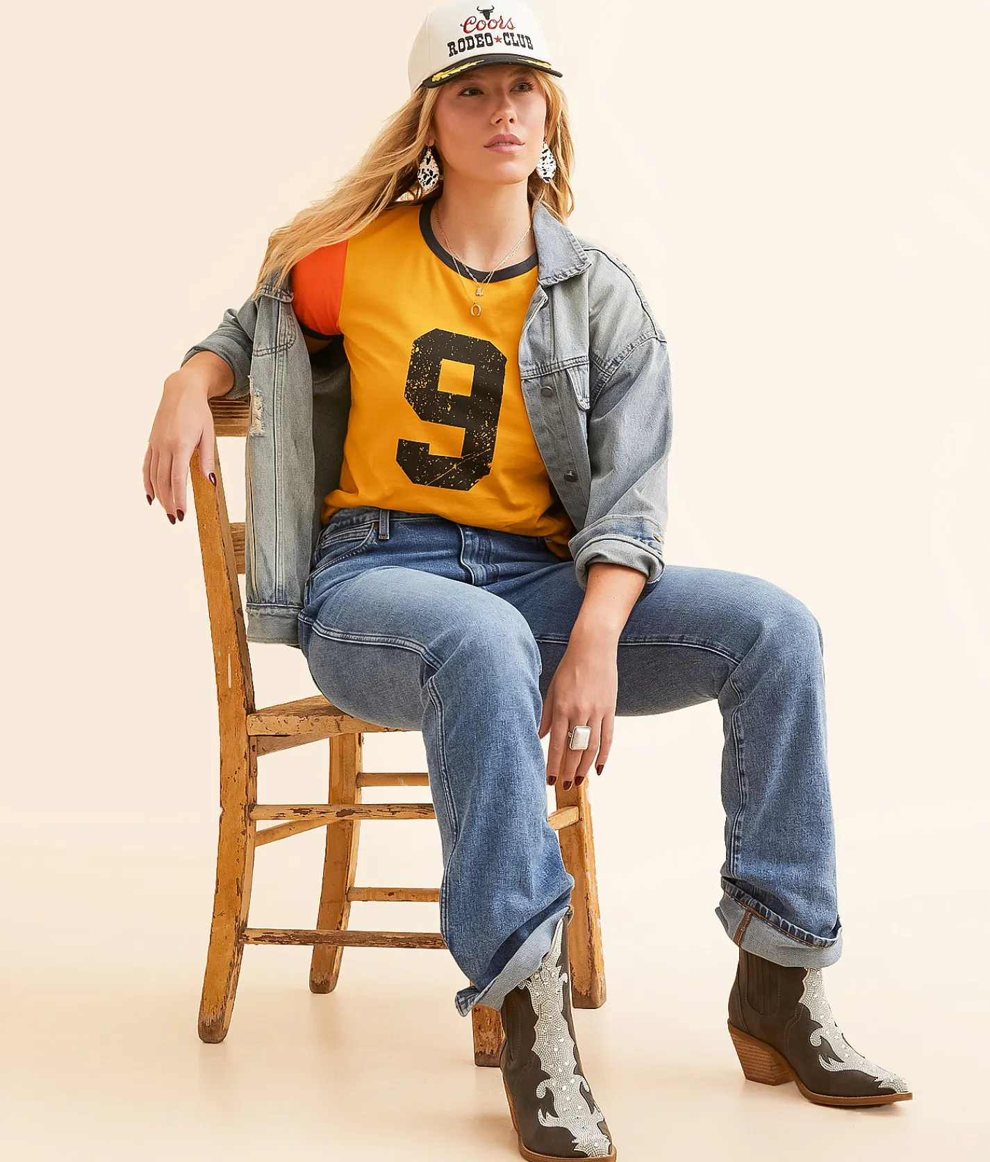 Wrangler® x Lainey Wilson Number 9 Ringer T-Shirt Nugget Gold Outlet