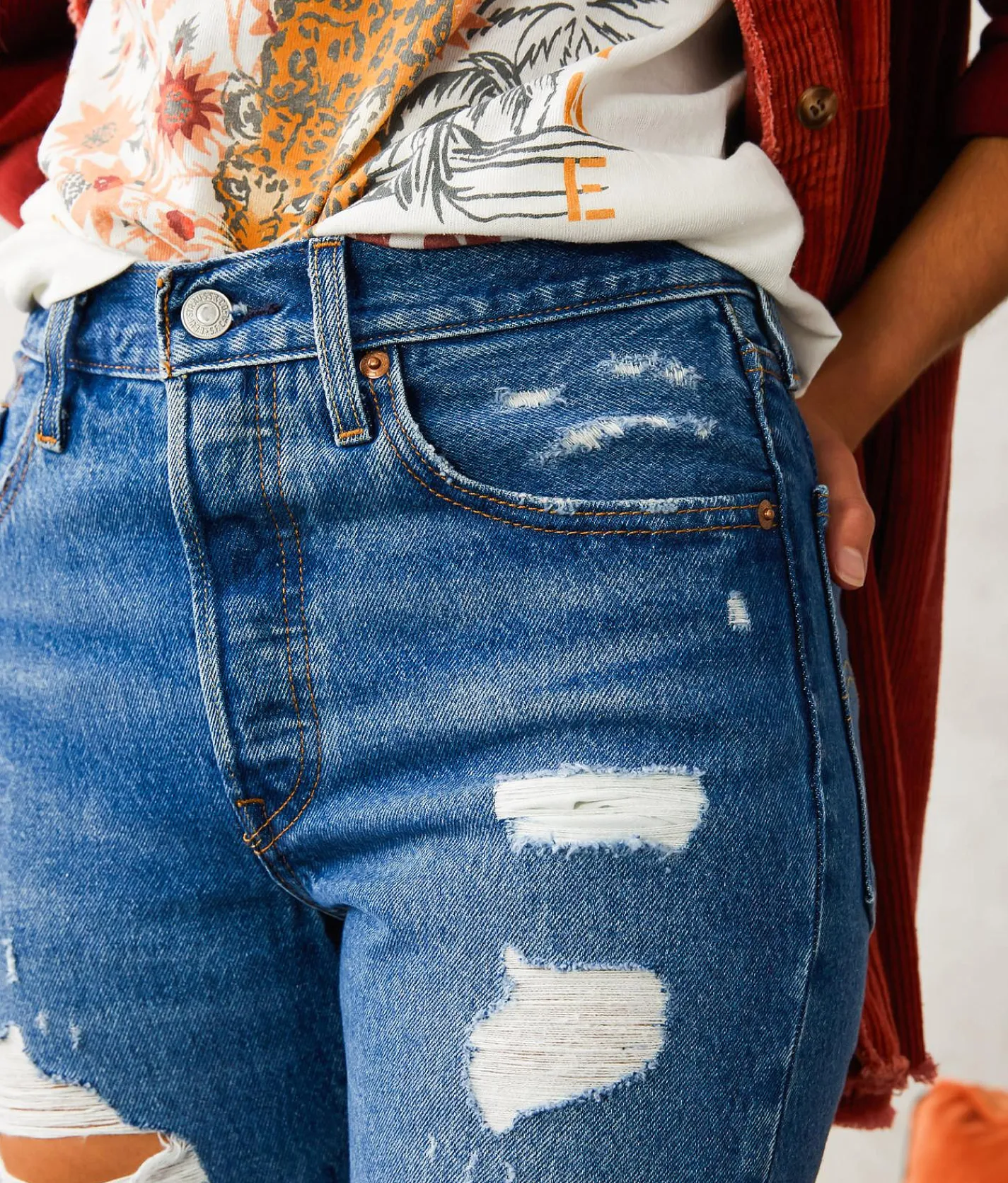 Levi's® 501 Original Cropped Jean Oxnard Boundary Breaker Discount