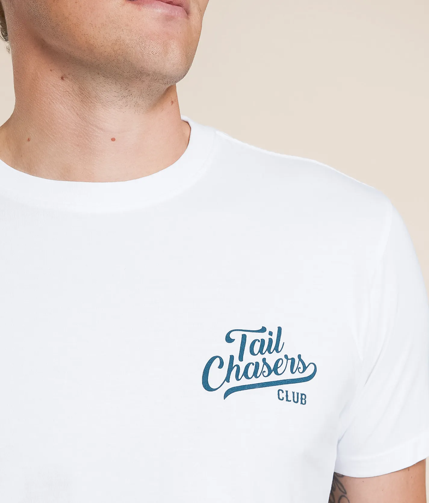 Tail Chasers Club Outdoors T-Shirt White Best