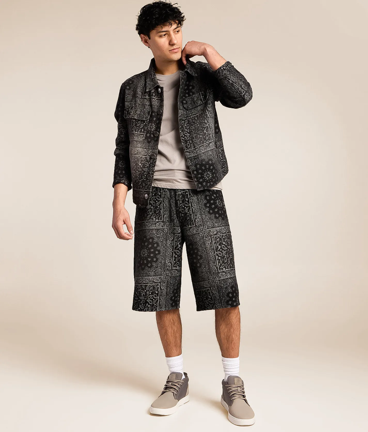 Bottoms | Caliber Paisley Baggy Stretch Short Black