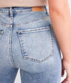 BKE Parker Tailored Boot Stretch Jean Swanson 2 Best
