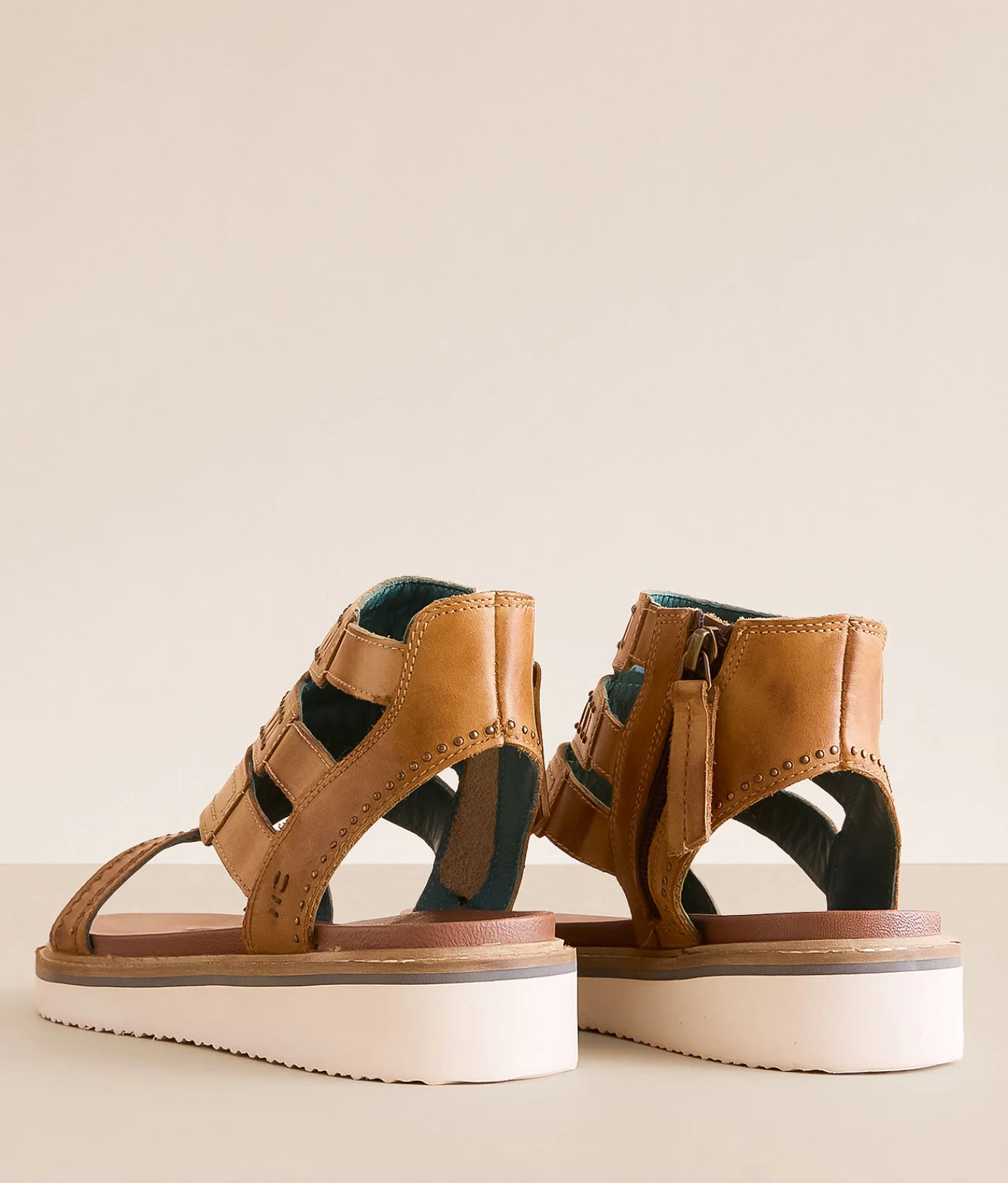 Roan by Bed Stu Passenger Leather Sandal Tan Oats HD Best