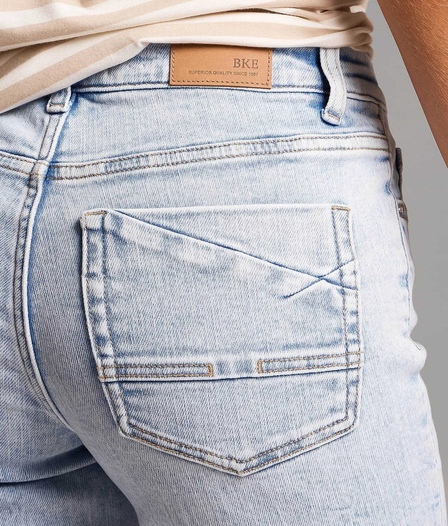BKE Payton Bermuda Stretch Short Kerker 7 Online