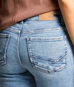 BKE Payton Capri Stretch Jean Stallworth Best