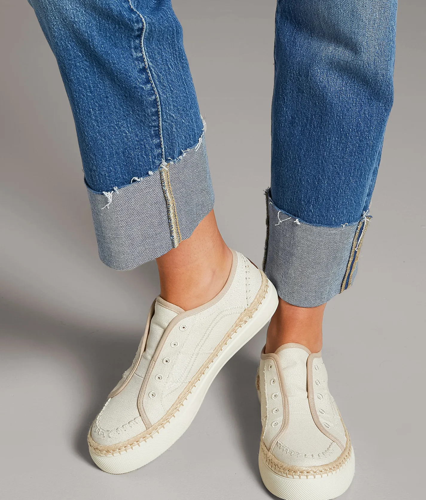 BKE Payton Cropped Straight Stretch Cuffed Jean Boykin Best