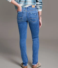 BKE Payton Skinny Stretch Jean Bloker Best