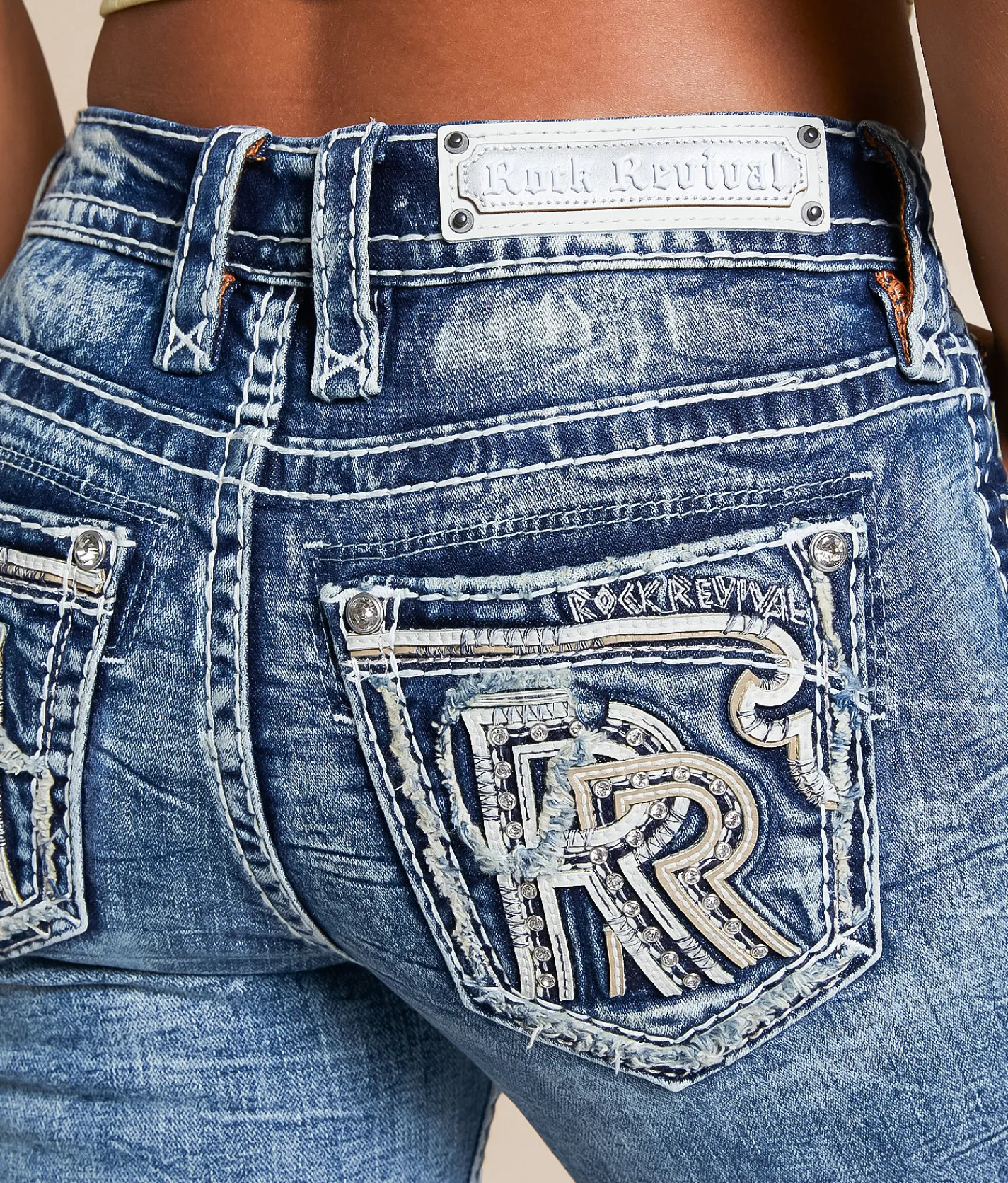 Rock Revival Pearlie Mid-Rise Bermuda Stretch Short Pearlie MU208 Sale