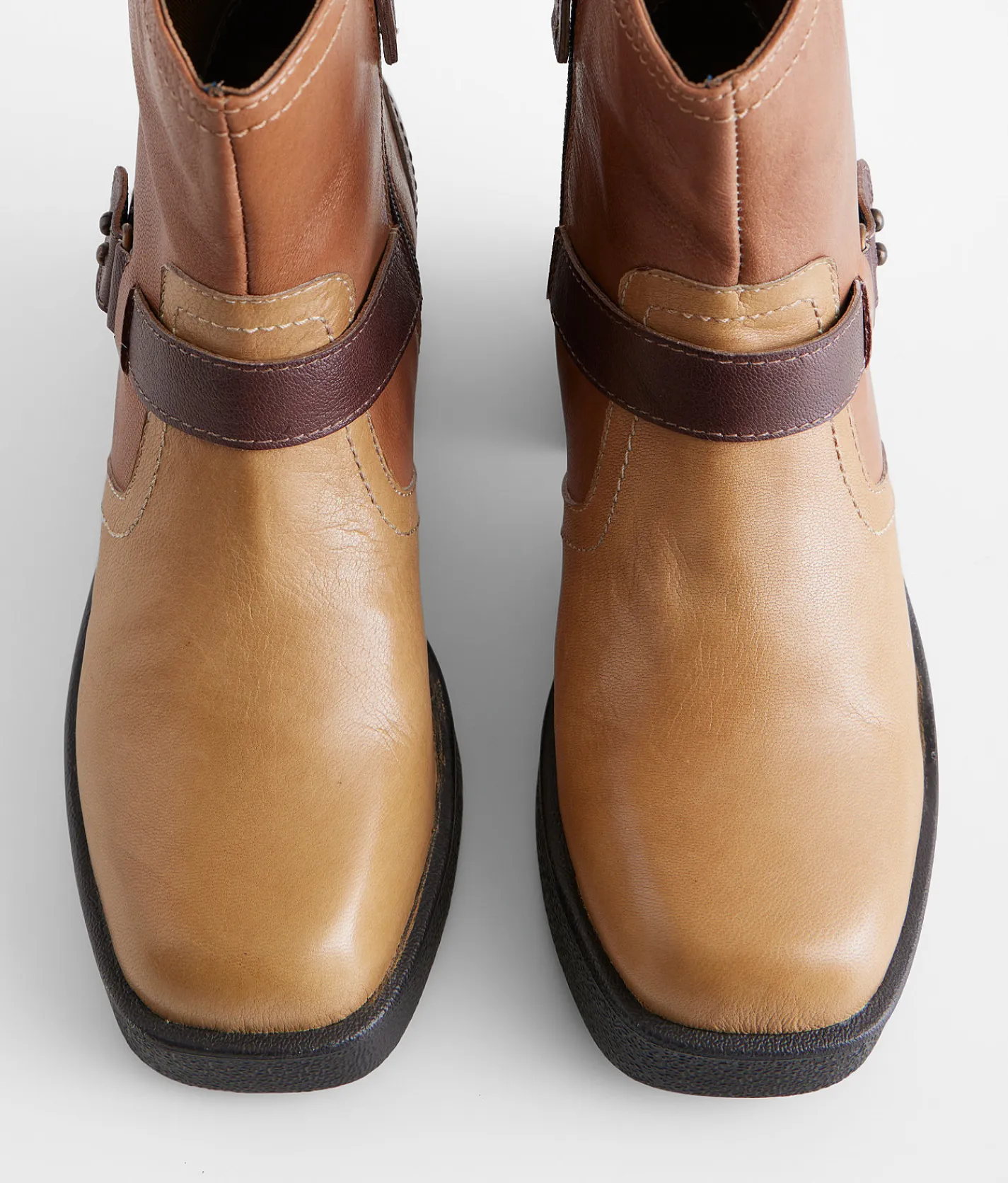 Roan by Bed Stu Penultimate Leather Ankle Boot Cafe Latte HD New