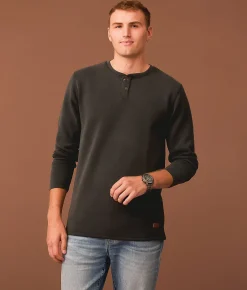Outpost Makers Performance Henley Black Online