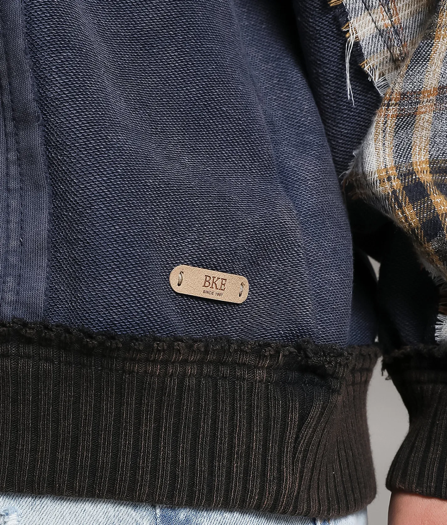 BKE Pieced Denim Washed Pullover Navy Best