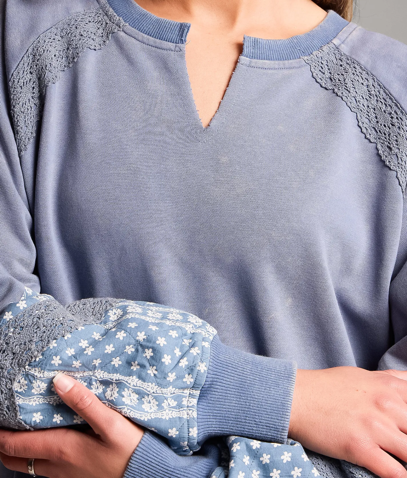 BKE Pieced Floral Pullover Washed Blue Best