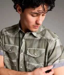 BKE Plaid Standard Shirt Green White