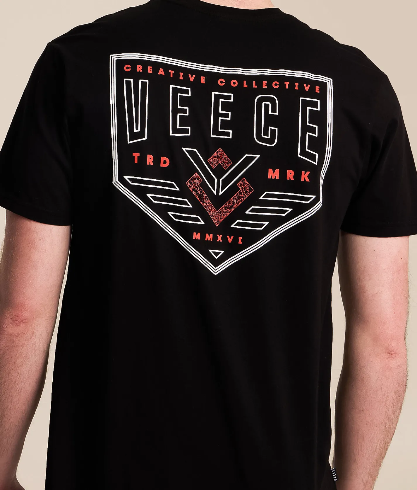 Veece Plate T-Shirt Black Best