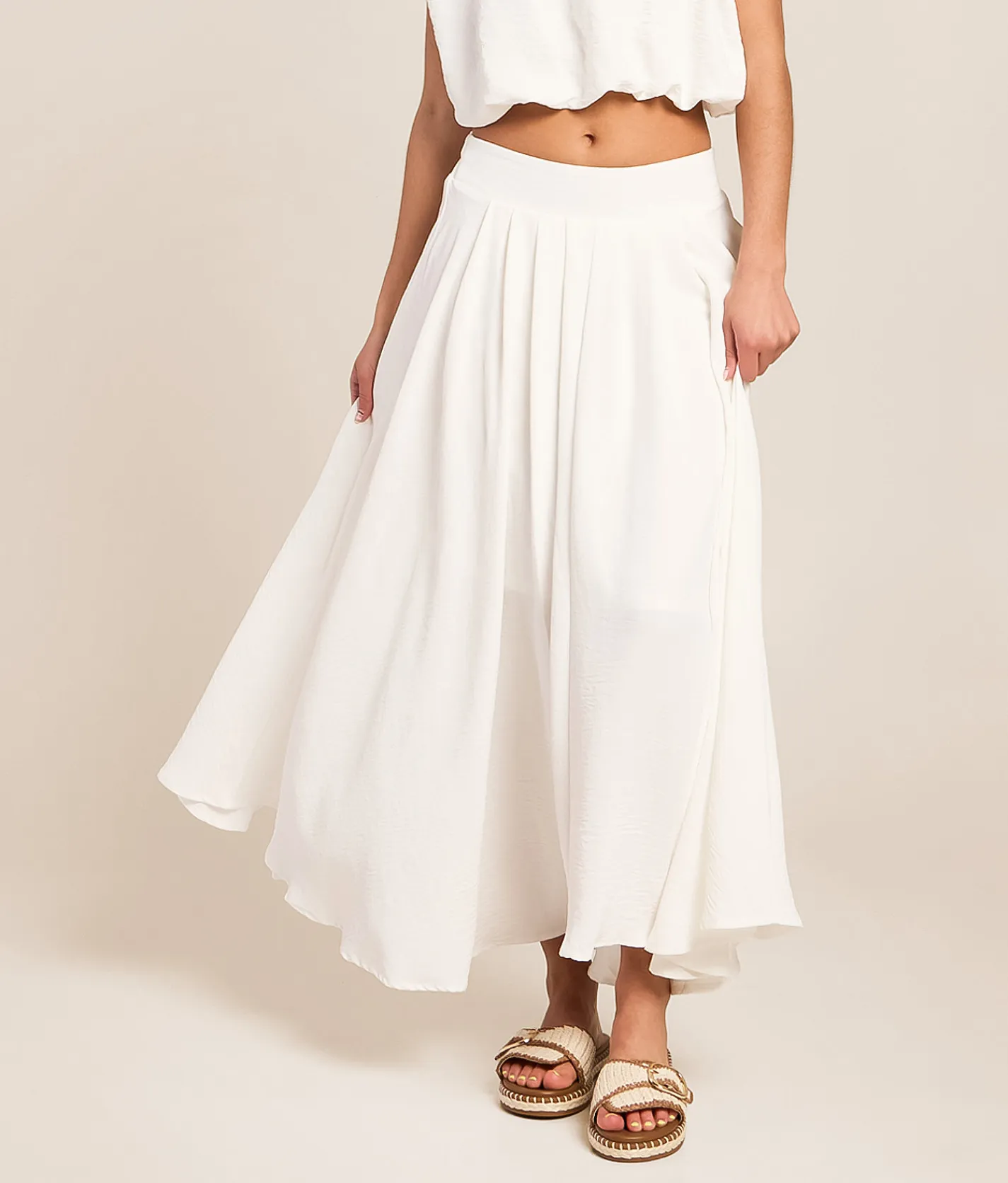 Blu Pepper Pleated Midi Skirt White