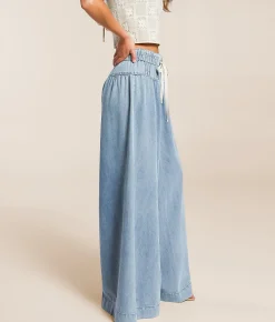 Jeans|Bottoms | CAMELLIA Pleated Wide Leg Trouser Jean Light Wash