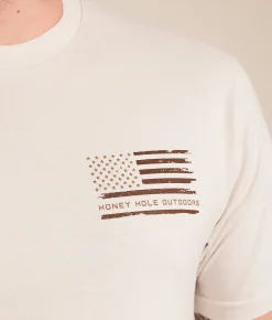 Honey Hole® Pointer Flag T-Shirt Bone