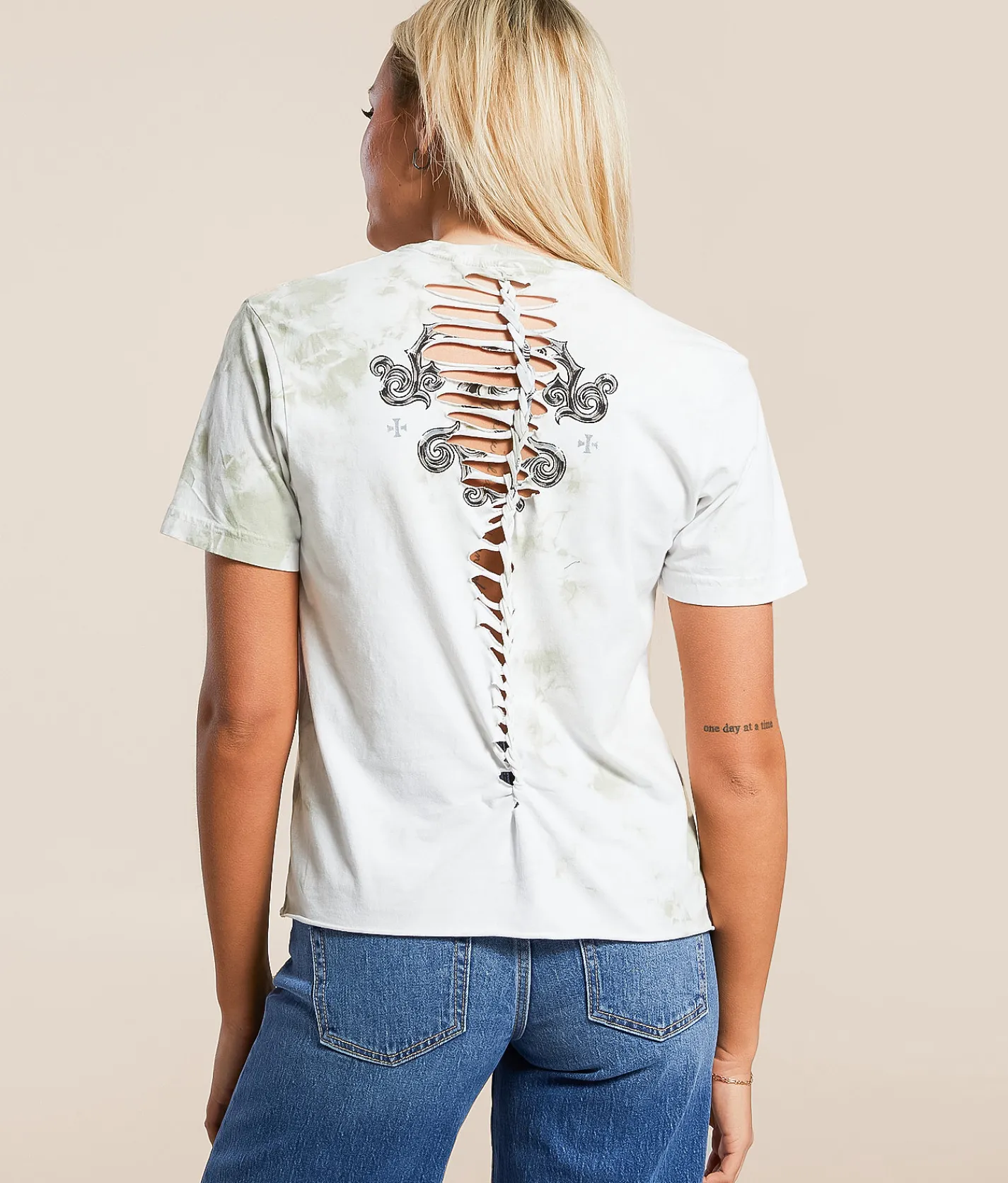 Affliction Polaris T-Shirt White Desert Sage Ice Was Hot
